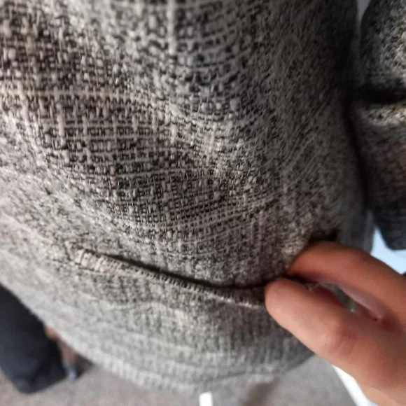 H&M Collarless grey blazer with modern simple lines, pockets (Size 10) - Picture 5 of 8